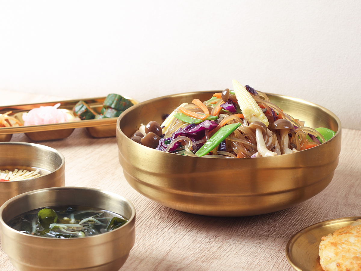 enL_restaurant_26I30_9C4HBXb0M6